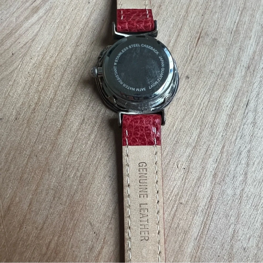 Sterling Silver ladies floral mother of pearl red leather watch NEW BATTERY